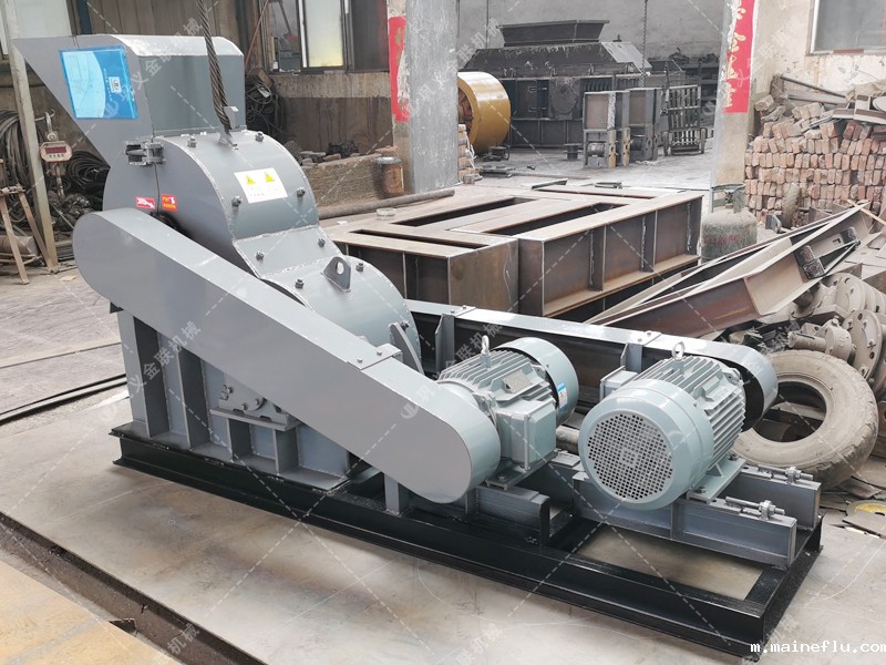 46小型双级粉碎机和破碎机易损件发货