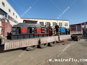 2PGY1500x1000型液压澳门点点注册地址发往云南昆明