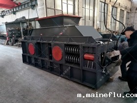 2PG1000X700澳门点点注册地址发往湖北恩施破碎鹅卵石